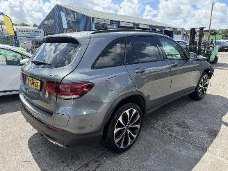 Unfallwagen Mercedes GLC 300e 4Matic Autom Pano Premium Sfeerverlichting Led Camera 2020/10