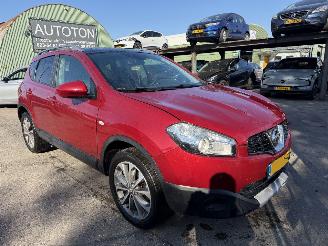krockskadad bil auto Nissan Qashqai 1.6 84KW Pano Clima Navi Camera Connect Edition 2010/5