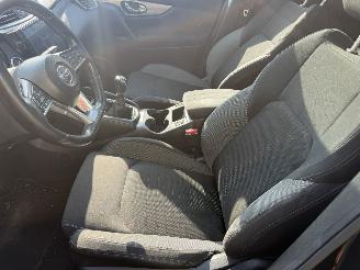 Nissan Qashqai 1.2 85KW Clima Navi Led Pano N-Connecta picture 8