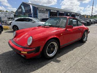 Unfallwagen Porsche 911 3.2 170KW Coupe 1986/6