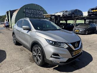Avarii autoturisme Nissan Qashqai 1.2 85KW N-Connecta Pano Clima Navi Led NAP 2018/9