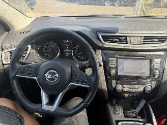 Nissan Qashqai 1.2 85KW N-Connecta Pano Clima Navi Led NAP picture 9