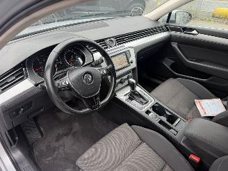 Volkswagen Passat 1.6 TDI 88KW Navi Clima Led Comfortline NAP picture 6