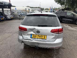 Volkswagen Passat 1.6 TDI 88KW Navi Clima Led Comfortline NAP picture 14