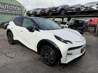 Coche accidentado Zeekr X 69 kWh RWD 200KW Long Range Clima Navi Pano 360Camera NAP 2024/10