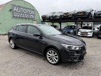 Schadeauto Renault Mégane 1.3 TCE 103KW Clma Navi Led Limited NAP 2018/9