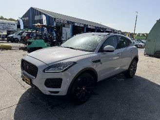 Jaguar E-Pace 2.0 P250 AWD 183KW Autom. HSE Pano HUD Clima Navi NAP picture 2