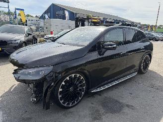 Voiture accidenté Mercedes EQE SUV 350 91kWh 215KW Pano 4Matic Sport Edition Sfeerverlichting Hud NAP 2025/10