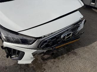 Hyundai Ioniq 1.6 GDI Hybrid Comfort Plus Clima Navi picture 12
