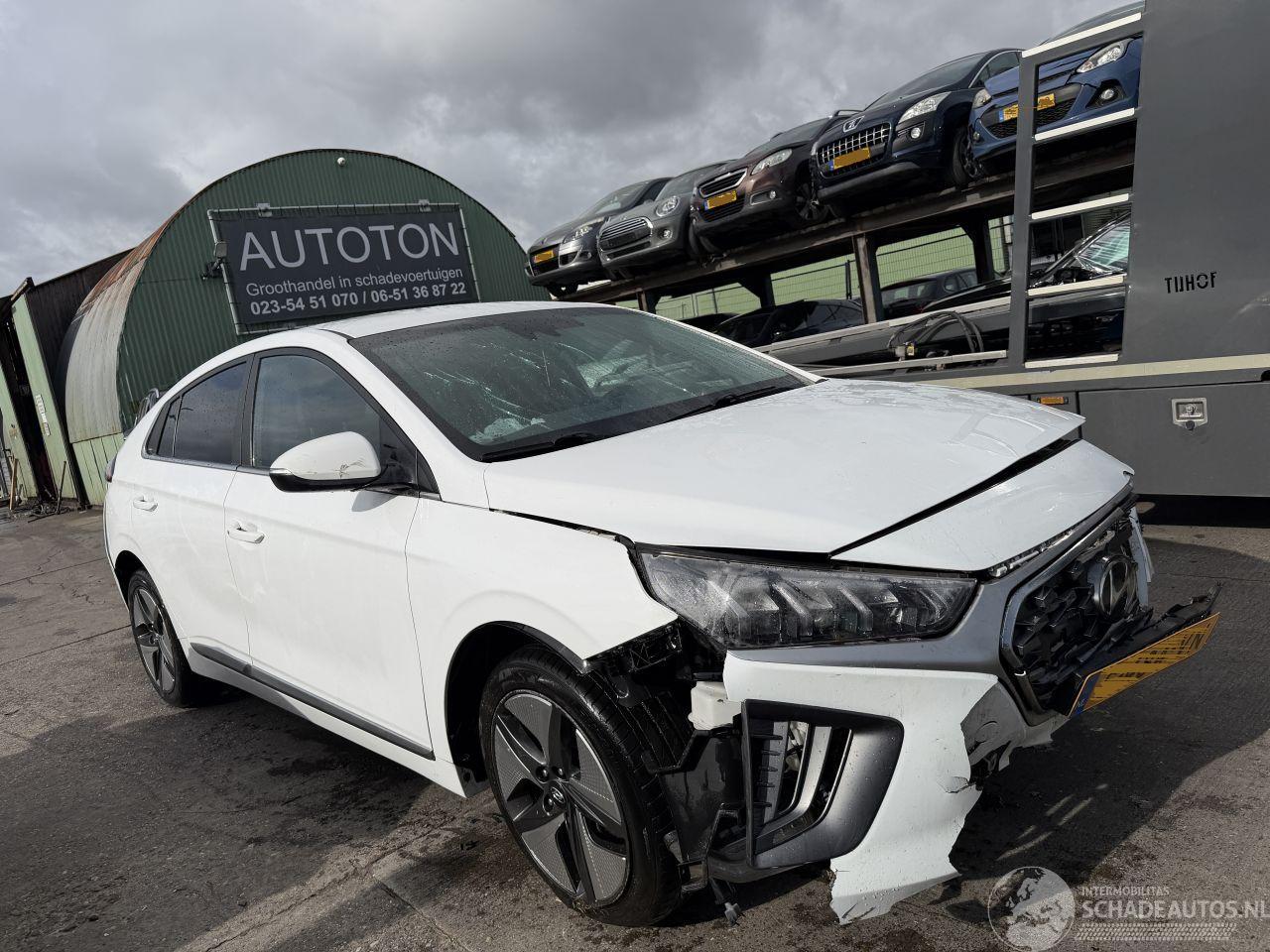 Hyundai Ioniq 1.6 GDI Hybrid Comfort Plus Clima Navi