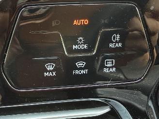 Volkswagen Caddy maxi 7 Persoons picture 21