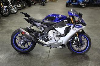 demontáž motocykly Yamaha  YZF R1 2015/1