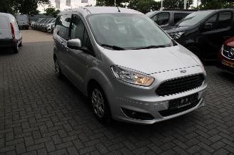 Ford Tourneo Courier 1.0 EcoBoost 75kW Titanium airco cruise achterschade picture 7