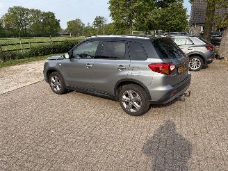 Suzuki Vitara 1.6 CLIMA picture 2