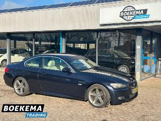 Vaurioauto  passenger cars BMW 3-serie 325i High Executive 218PK Automaat Leer 2006/10