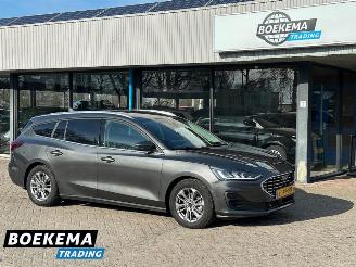 skadebil auto Ford Focus Wagon 1.0 EcoBoost Hybrid Titanium Stoel/Stuurverw. Navigatie Camera 2024/3