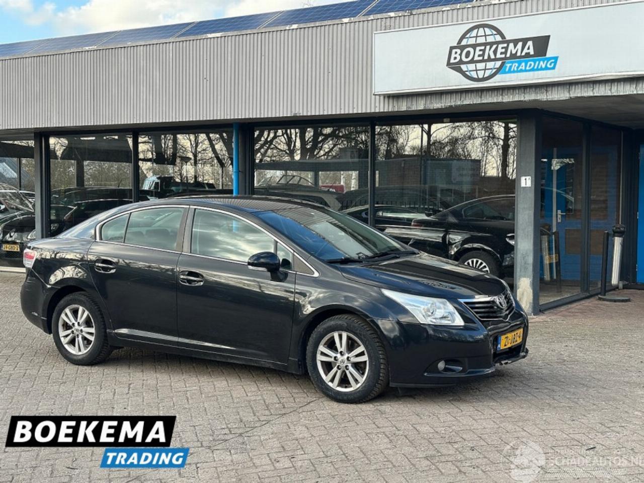 Toyota Avensis 2.0 VVTi Dynamic Automaat Navigatie Clima Cruise
