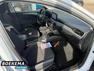 Ford Focus 1.0 EcoBoost Hybrid Connected Clima Navigatie picture 17
