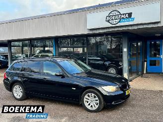 damaged passenger cars BMW 3-serie 318i 130PK Leer Airco Cruise Control 2007/3