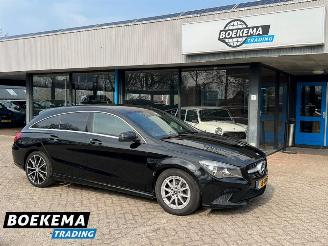 krockskadad bil auto Mercedes Cla-klasse 200 Ambition 156PK Widescreen Stoelverw. Navigatie 2015/12