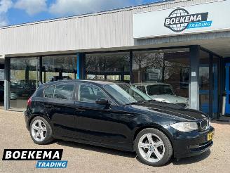 Schadeauto BMW 1-serie 116 116i Business Line Cruise Climate Trekhaak 2009/10