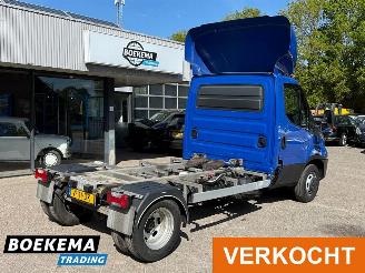 Iveco Daily 40C21 3.0 Hi-Matic Clixtar Geveerde-stoel Climate Navigatie Tacho Webasto picture 2