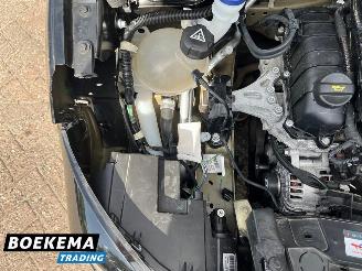 Citroën C3 1.2 PureTech Plus Navigatie Climate picture 10