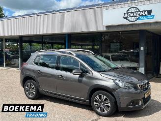 krockskadad bil auto Peugeot 2008 1.2 PT Allure Navigatie Stoelverw. Climate Cruise 2017/7