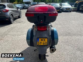 Honda NT 700 Deauville ABS picture 9