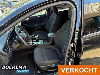 Ford Focus 1.0 EcoBoost ST-Line Titanium Stoel-Stuurverwarming Camera Navigatie picture 11