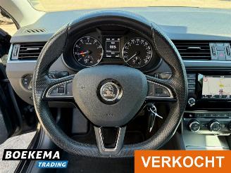 Skoda Octavia Combi 1.4 TSI Greentech Elegance Navigatie Stoelverw. Cruise Trekhaak picture 19