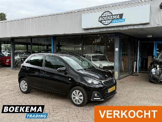 Vaurioauto  passenger cars Peugeot 108 1.0 VTi Active Automaat Airco 5-Drs 2016/7