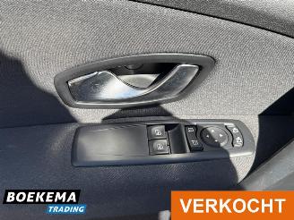 Renault Mégane Coupe 1.6 Dynamique Climate Navi Cruise PDC picture 13