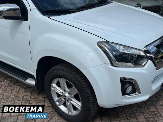 Isuzu D-Max 1.9 Extended Cab X-Country Automaat 4X4 3500KG Trekgewicht picture 6