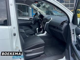 Isuzu D-Max 1.9 Extended Cab X-Country Automaat 4X4 3500KG Trekgewicht picture 24
