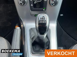 Volvo V-40 Cross Country 2.0 T3 Nordic+ Led Navi Climate Cruise Stoelverw. picture 31