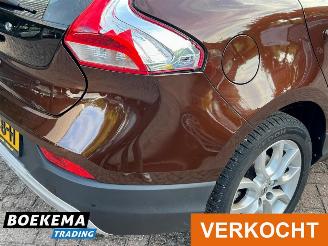 Volvo V-40 Cross Country 2.0 T3 Nordic+ Led Navi Climate Cruise Stoelverw. picture 9