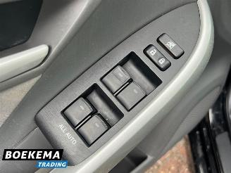 Toyota Prius 1.8 Comfort Xenon Keyless Navi Climate Cruise picture 23