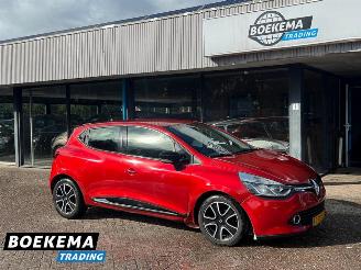 damaged passenger cars Renault Clio 0.9 TCe Expression Cruise Climate Navi 2014/4