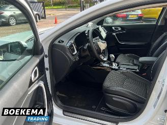 Kia Ceed 1.6 GDI PHEV Aut Led Keyless Virtual Navi Climate Cruise picture 17