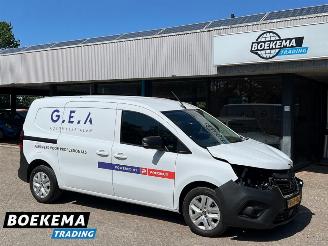 Vaurioauto  commercial vehicles Renault Kangoo 1.5 DCI 95 L2 Stoelverw. Keyless Carplay 5204Km! 2024/9