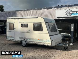 krockskadad bil caravan Caravelair  Bamba 395T Zakluifel 1991/5