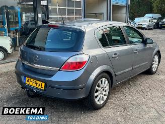 Opel Astra 1.6 Sport 105PK Cruise Climate Trekhaak picture 2
