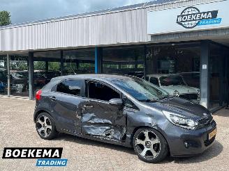 Avarii autoturisme Kia Rio 1.2 CVVT Super Pack Keyless Climate Cruise PDC 2013/5