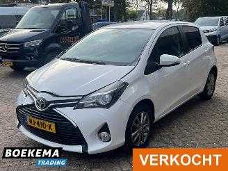 Toyota Yaris 1.3 VVT-i Navigatie Cruise Airco Camera Trekh. picture 4