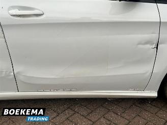 Mercedes B-klasse 220 d Ambition Automaat Airco Cruise PDC picture 7