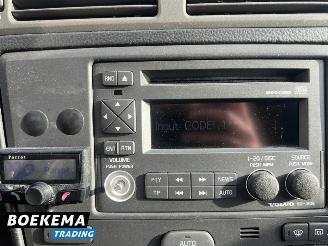Volvo Xc-70 2.4 T Comfort Line 200 PK Leder Airco Cruise Trekh. picture 27