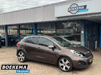 skadebil bedrijf Kia Rio 1.4 CVVT 110PK Super Pack Leer Open-Dak Navigatie Stoelverw 2013/4