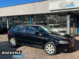 skadebil auto Audi A3 1.6 Ambition Pro Line Climate PDC 2005/5