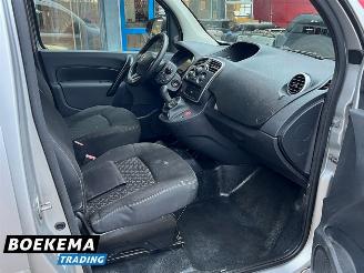 Renault Kangoo 1.5 DCI Comfort Navigatie Airco Cruise PDC Trekhaak Schuifdeur picture 18